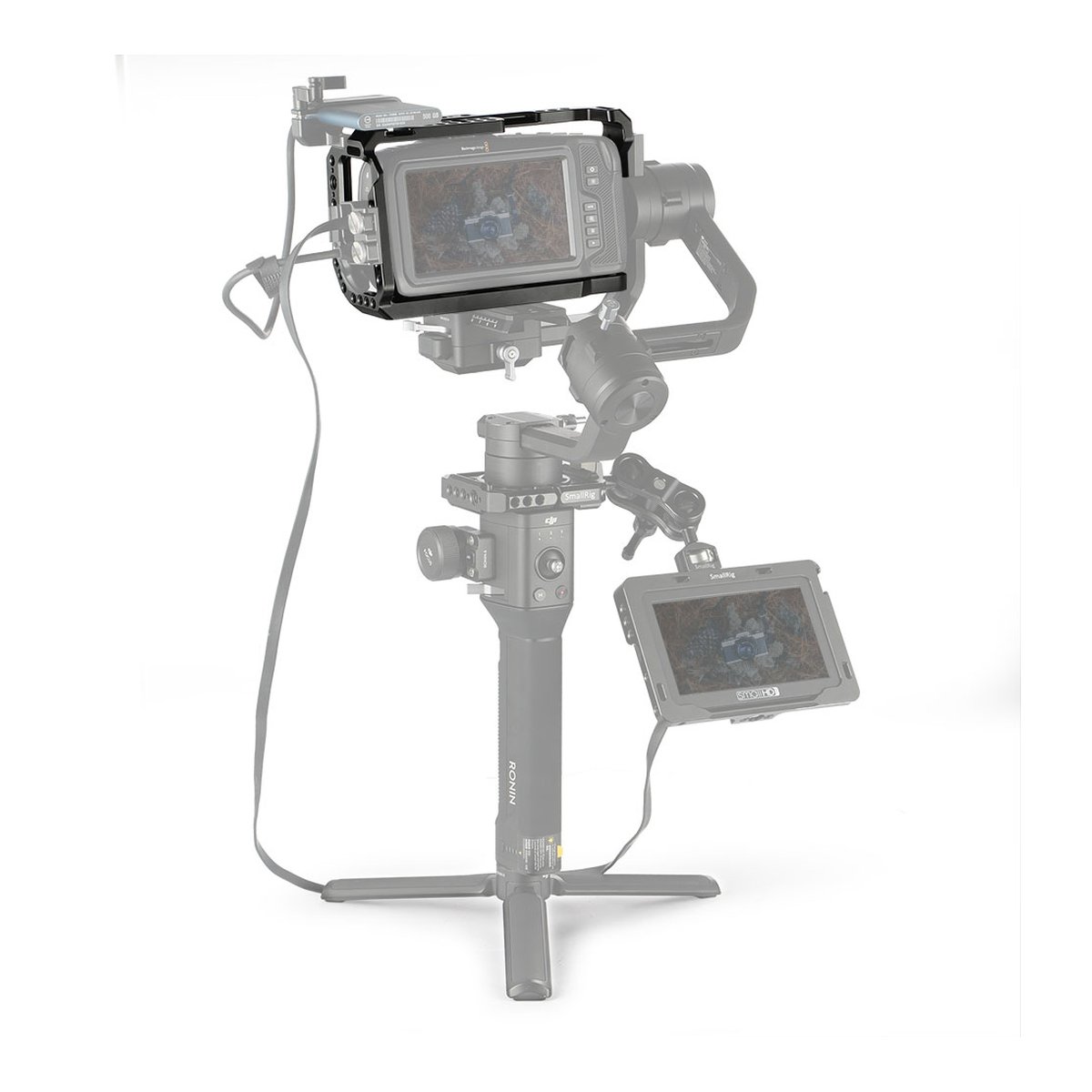 SmallRig 2203B Cage f. Blackmagic Pocket Cinema Camera 4K/6K - Anwendungsbeispiel des Kamera-Cages: Montiert an Filmkamera auf Gimbal, mit externem Monitor.