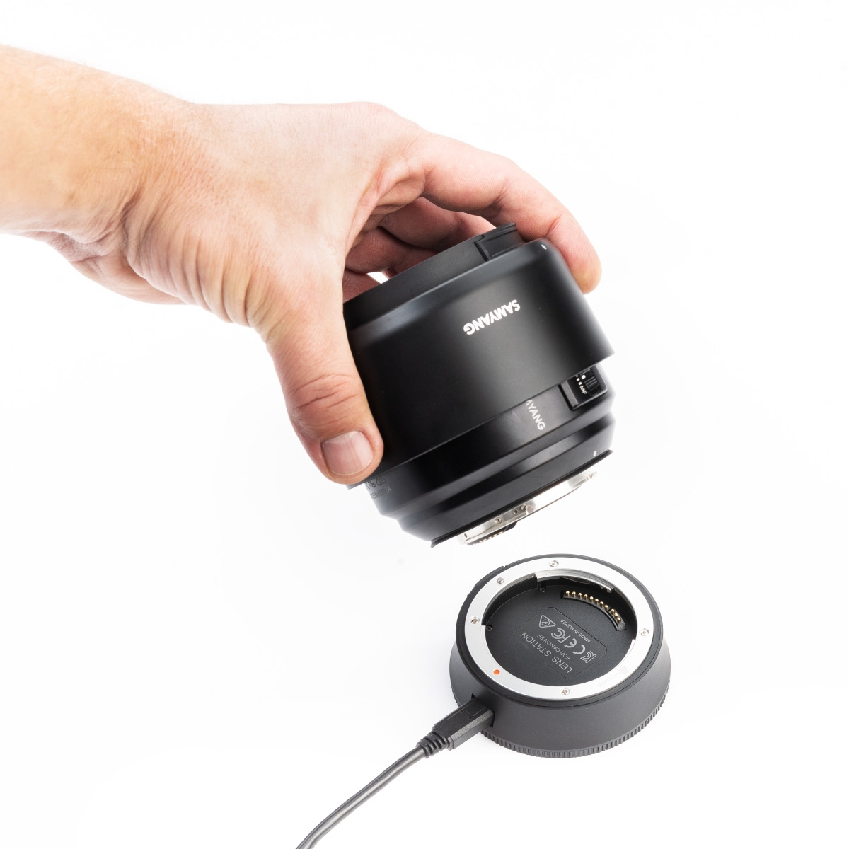 Samyang Lens Station für AF-Objektive mit Canon EF-Mount