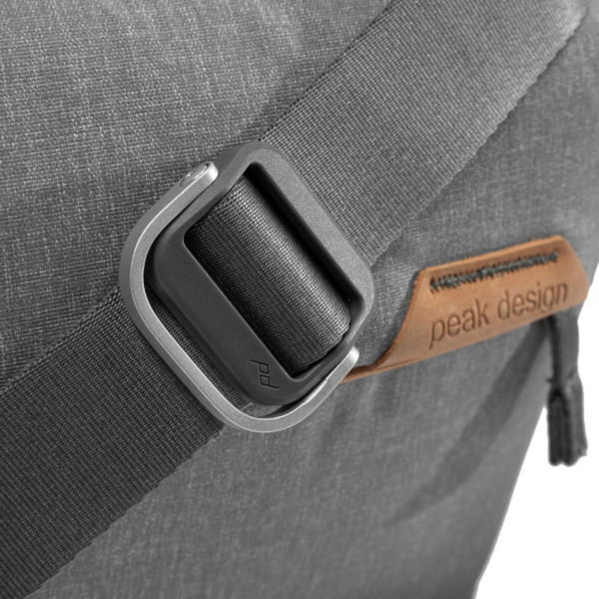 Peak Design Everyday Sling V2 10 Liter - Ash (Hellgrau)