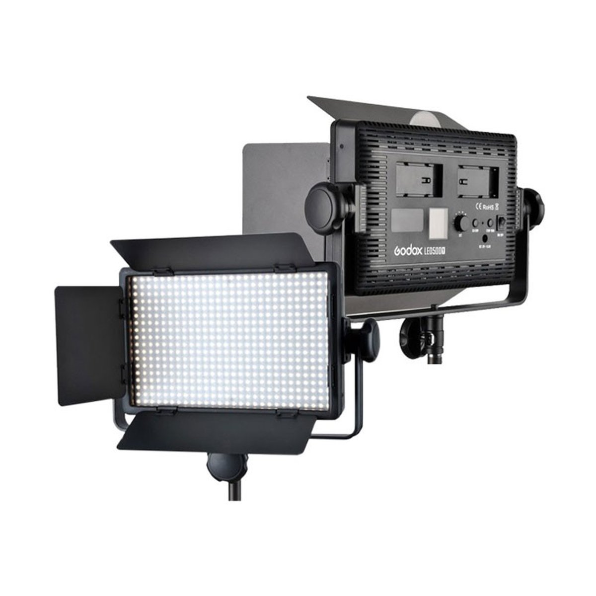 Godox LED 500C Bi-Color mit Flügeltor - Lieferumfang: Zwei Godox LED5000 Studio-Panelleuchten.