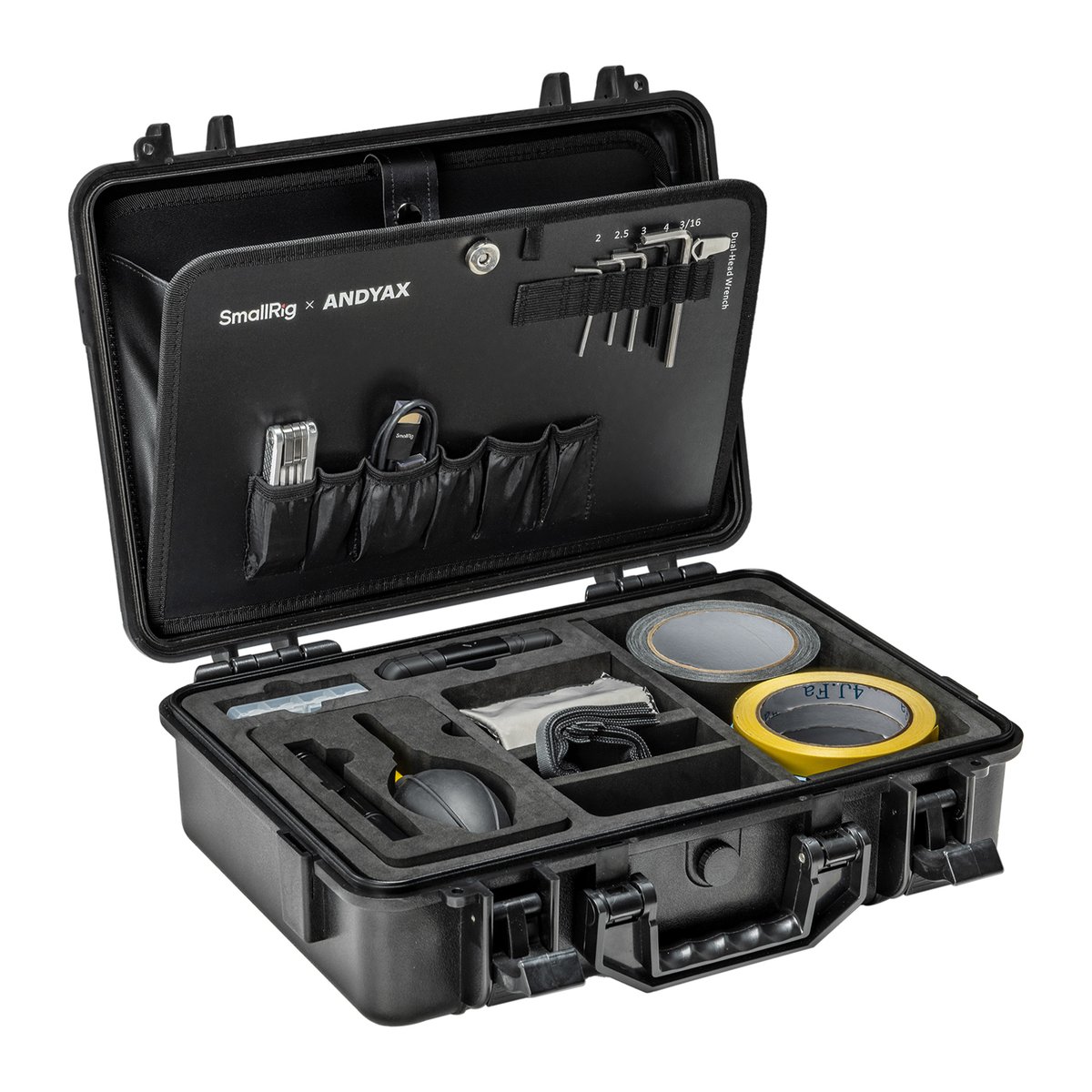 SmallRig 4562 Andyax Creator Toolkit 13in-1 Survival Filmemacher Kit - Lieferumfang: Offene schwarze SmallRig x ANDYAX Werkzeugkiste, gefüllt mit diversen Werkzeugen und Zubehör.