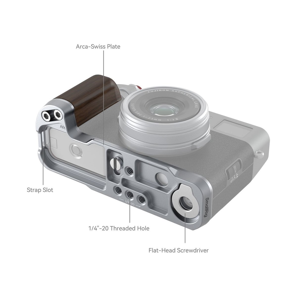SmallRig 4804 L-förmiger Holzgriff für Fujifilm X100VI und X100V (Sliver) - Detailansicht der Kamera-Bodenplatte mit montiertem L-Griff, beschriftet mit Arca-Swiss, Gewinde, Gurt und Schraubendreher.