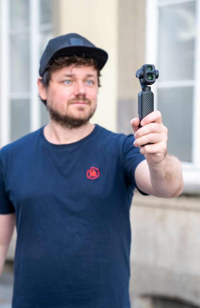 DJI Osmo Pocket 4P vs Osmo Pocket 4 Vlogging