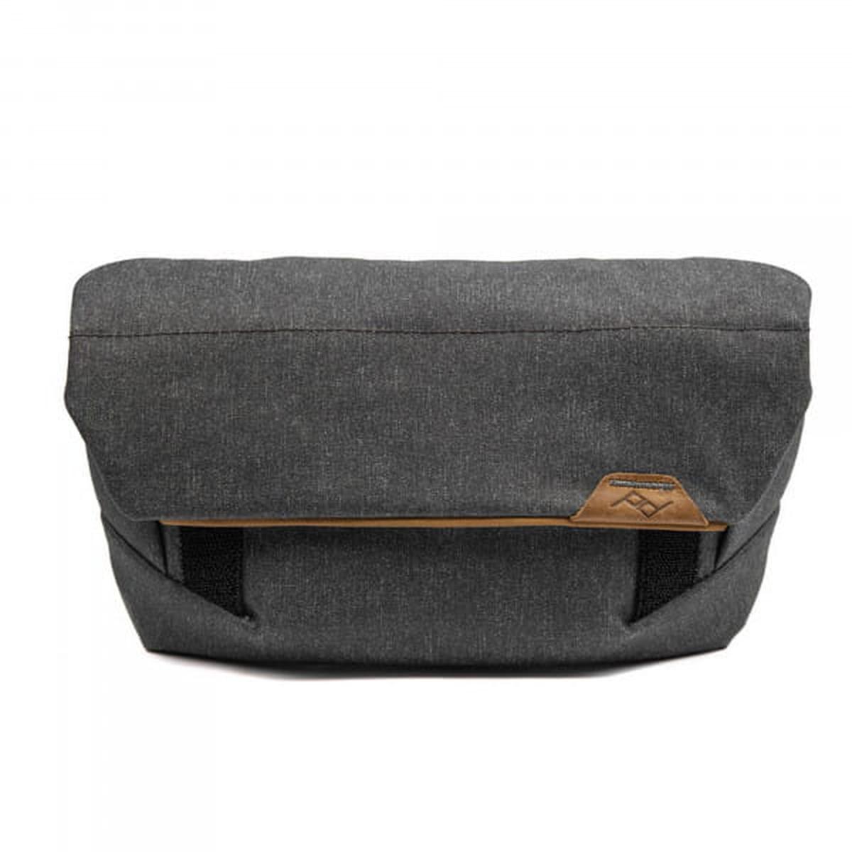 Peak Design Field Pouch V2 Zubehörtasche / Gürteltasche - Charcoal (Dunkelgrau) mit Tragegurt Peak Design Field Pouch V2 Zubehörtasche / Gürteltasche - Charcoal (Dunkelgrau) mit Tragegurt