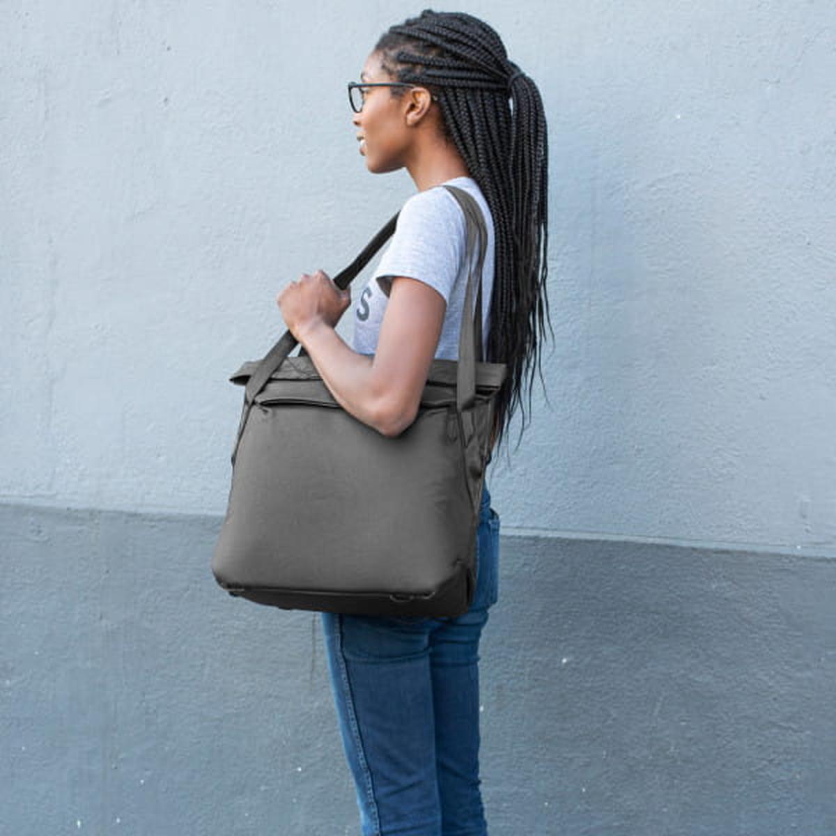 Peak Design Everyday Tote V2 15 Liter - Black (Schwarz)