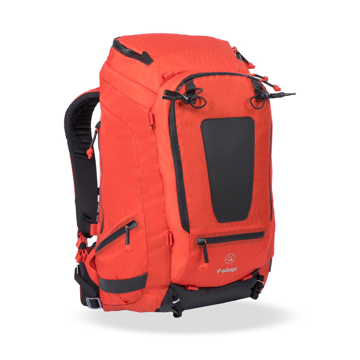 F-Stop DuraDiamond Tilopa - Magma - Roter Rucksack, 3/4-Ansicht