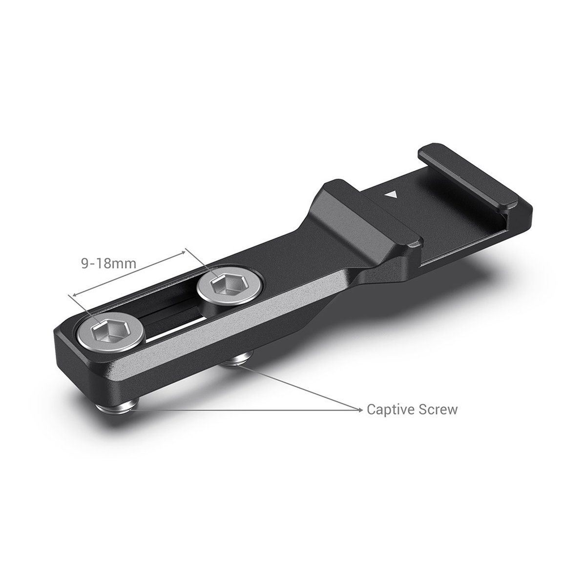 SmallRig 2879 Blitzschuherweiterung zur Mikrofonbefestigung an Cages - Detailansicht mit Beschriftung der Schrauben und 9-18mm-Messung SmallRig 2879 Blitzschuherweiterung zur Mikrofonbefestigung an Cages - Detailansicht mit Beschriftung der Schrauben und 9-18mm-Messung