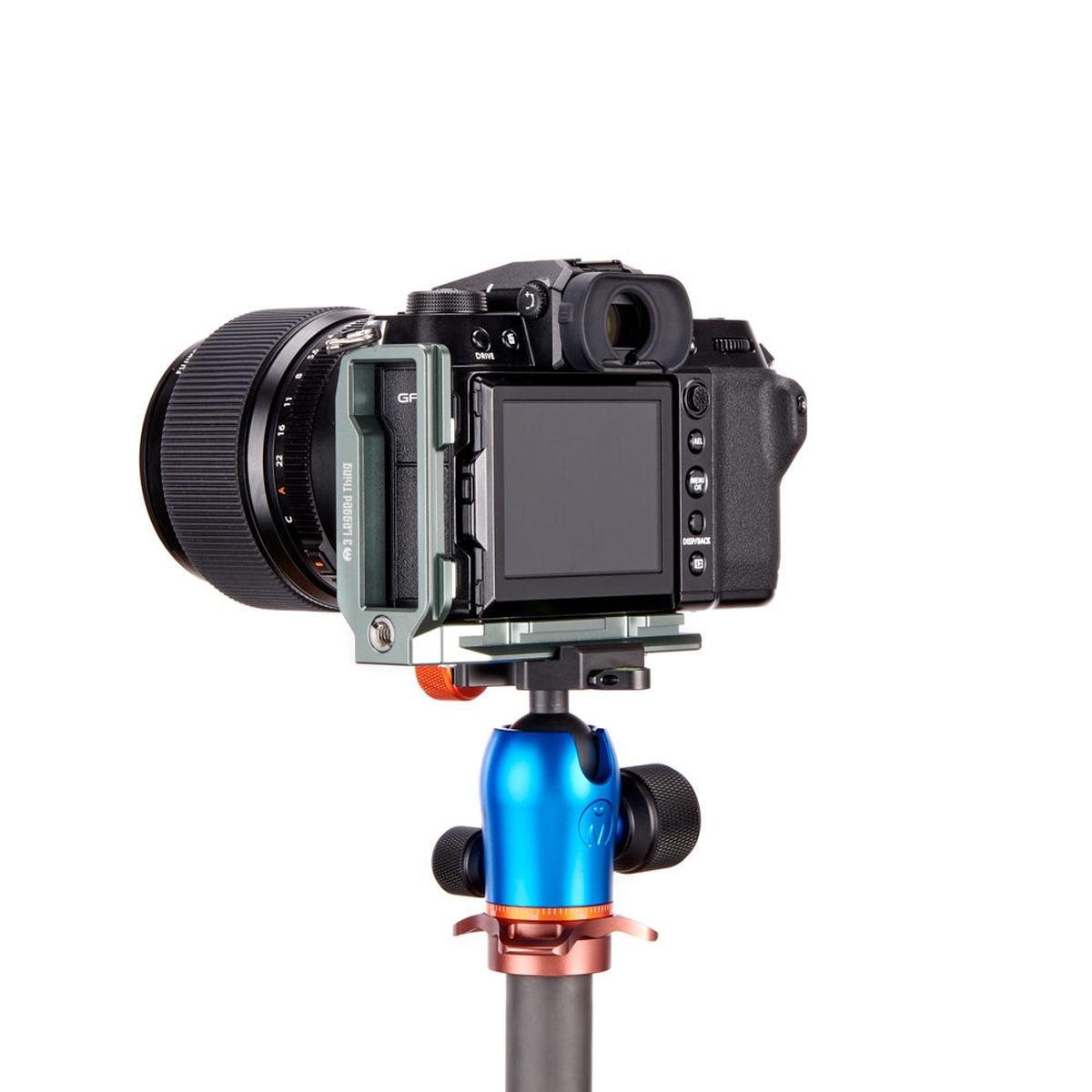 3_legged_thing_gracy_dedicated_l_bracket_grijs_-_voor_fuji_gfx_100s_50s_ii_050353970673