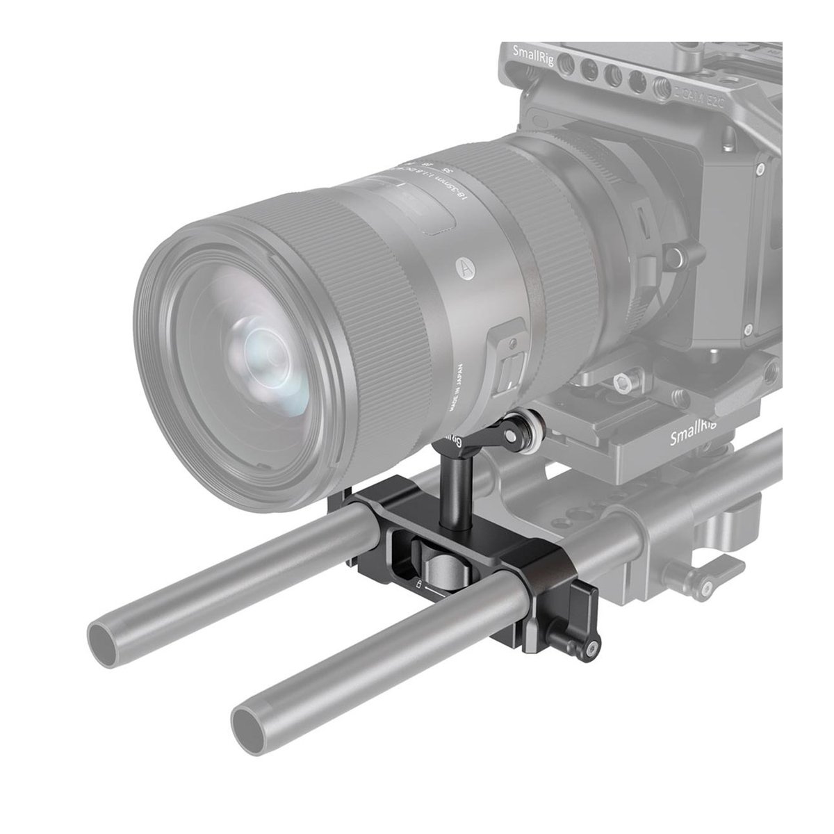 SmallRig 2727 Universal 15 mm LWS Objektivhalterung - Detailansicht: Objektivstütze an 15mm Rods, befestigt an Objektiv und Kamera-Rig.