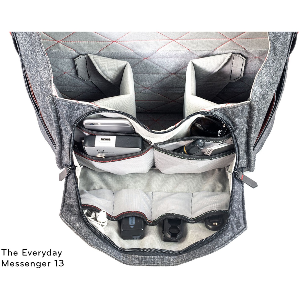 Peak Design Everyday Messenger Bag 13 V2 Hellgrau