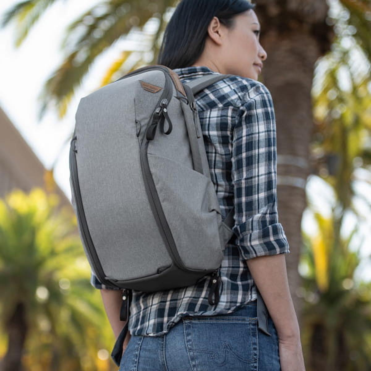 Peak Design Everyday Backpack V2 Zip Foto-Rucksack 15 Liter - Ash (Hellgrau)