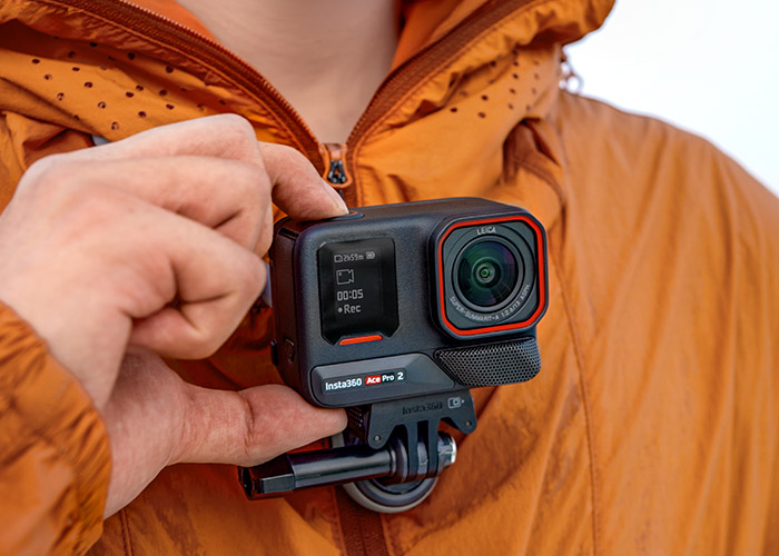 Insta360 Ace Pro 2 Actionkamera Close-up mit Leica SUMMARIT Objektiv