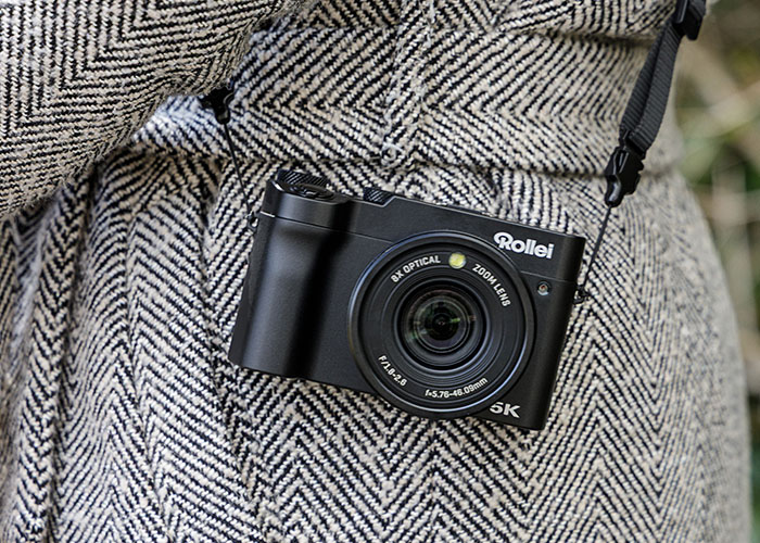 Rollei Powerflex X8 Dual Lens Kompaktkamera für Selfies und Vlogging im Einsatz