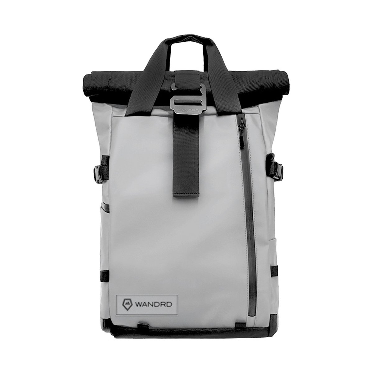 WANDRD PRVKE 31-Liter DisNet Grey Pro Photography Bundle V3 - Frontansicht des grauen Roll-Top-Rucksacks mit schwarzen Akzenten und vertikalem Reißverschlussfach
