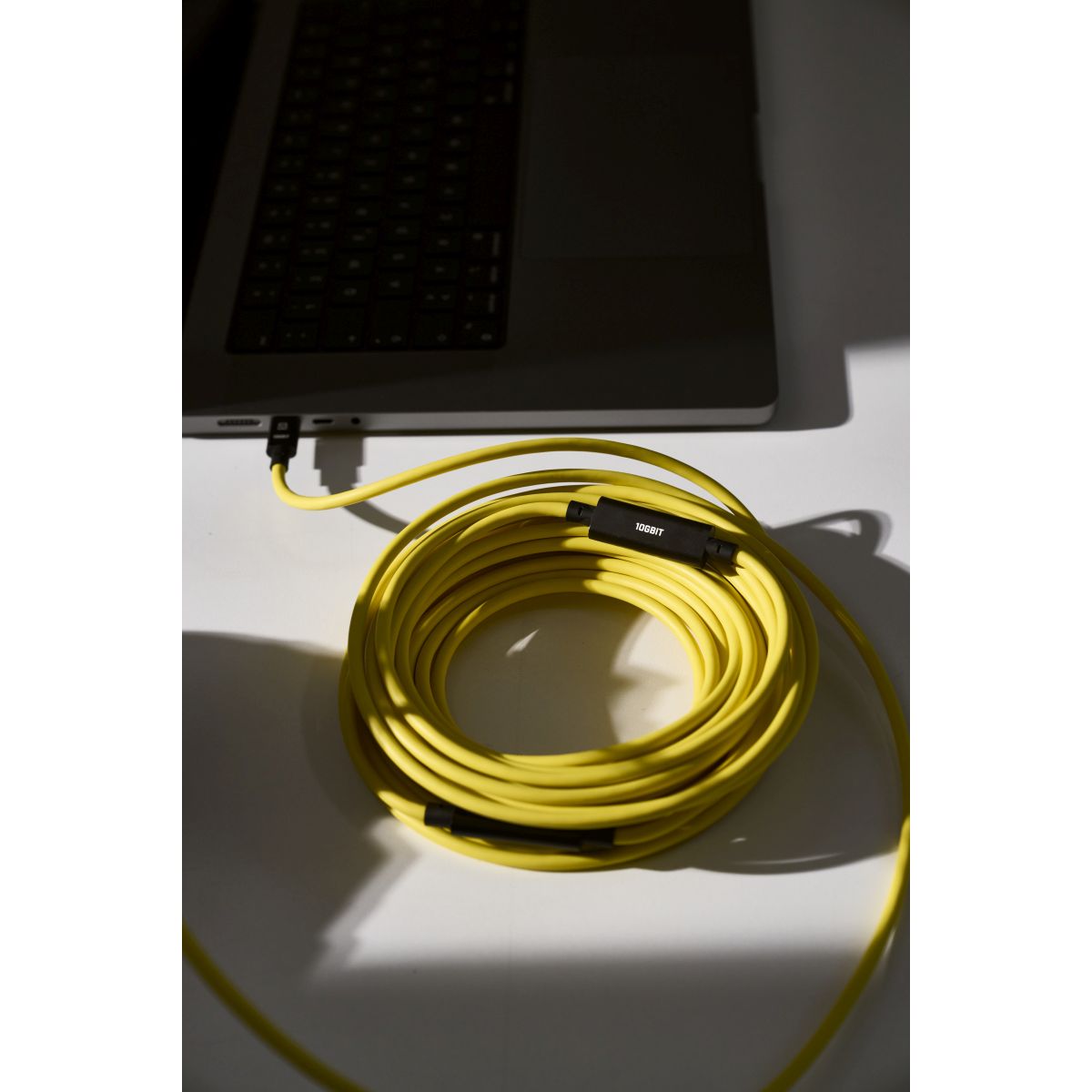 CobraTether USB-C zu USB-C (90°) 10 Gbit/s 10m  Gelb