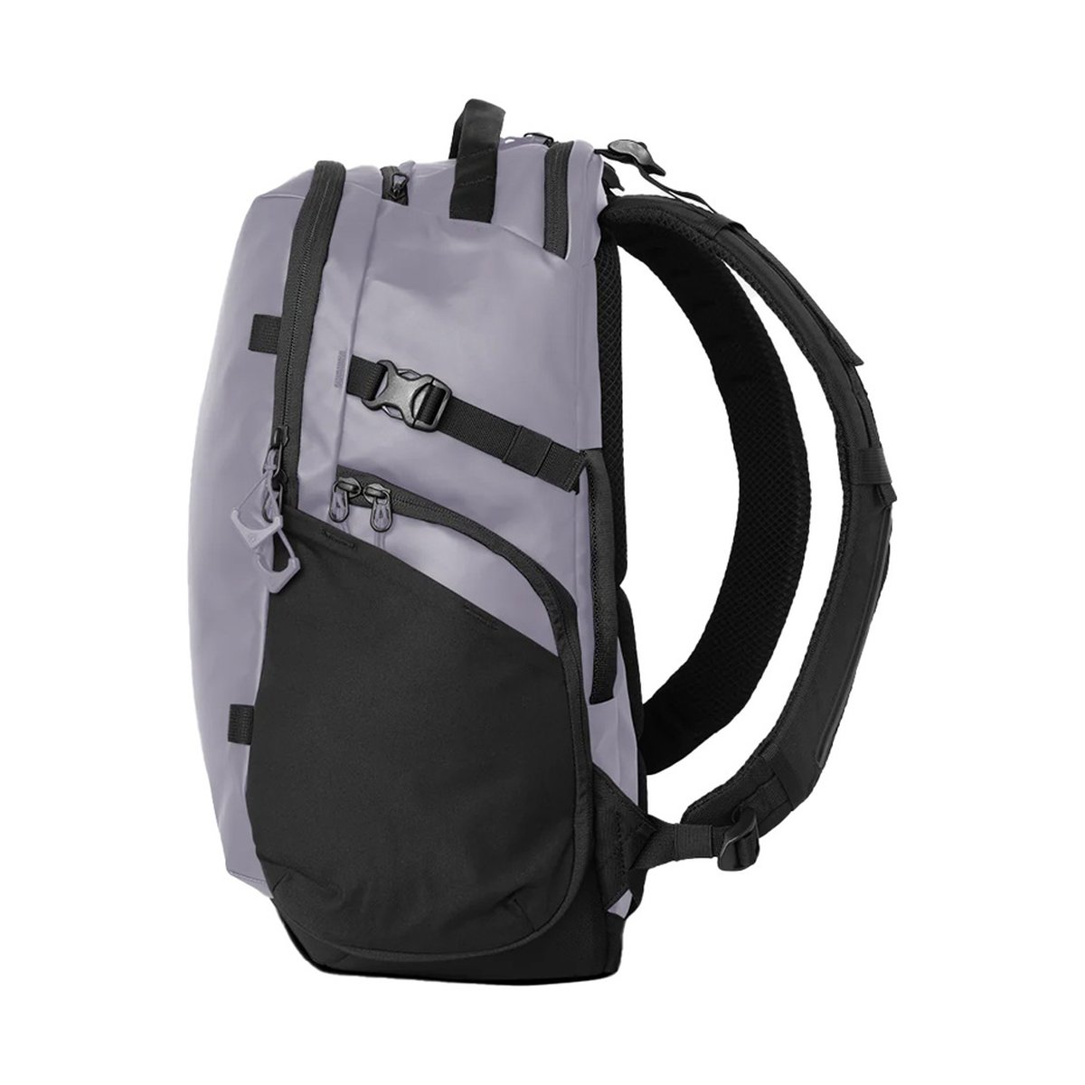 WANDRD STRATUS Photo 18 Uyuni Purple - Seitenansicht grauer Rucksack