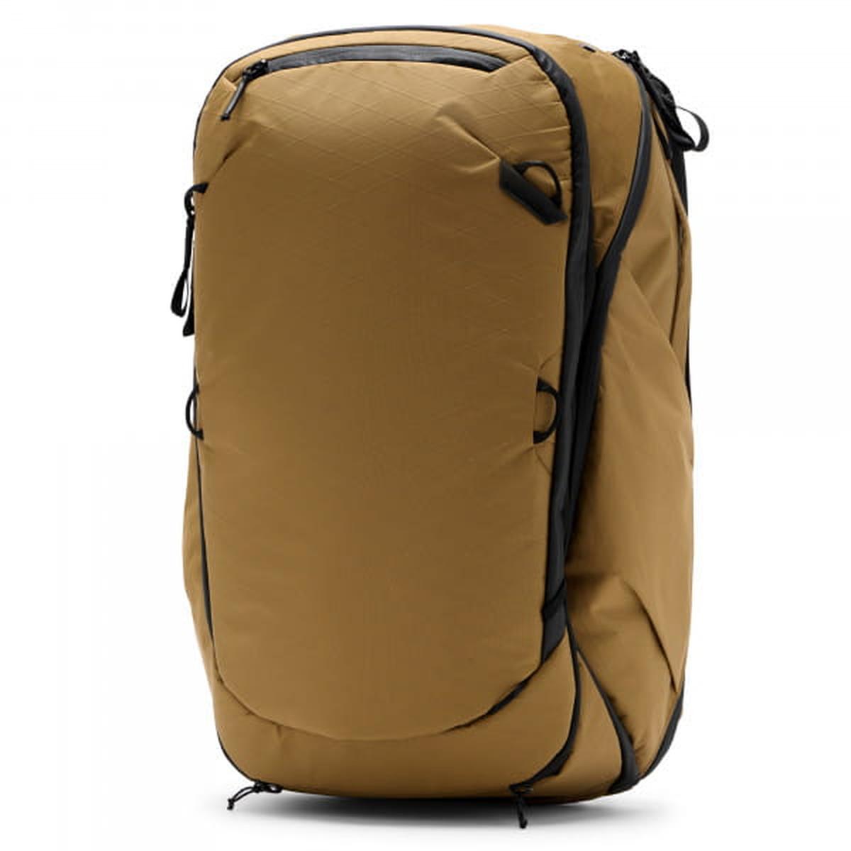 Peak Design Travel Backpack 45 Liter Reise- und Fotorucksack Coyote (Braun/Beige) Peak Design Travel Backpack 45 Liter Reise- und Fotorucksack Coyote (Braun/Beige)