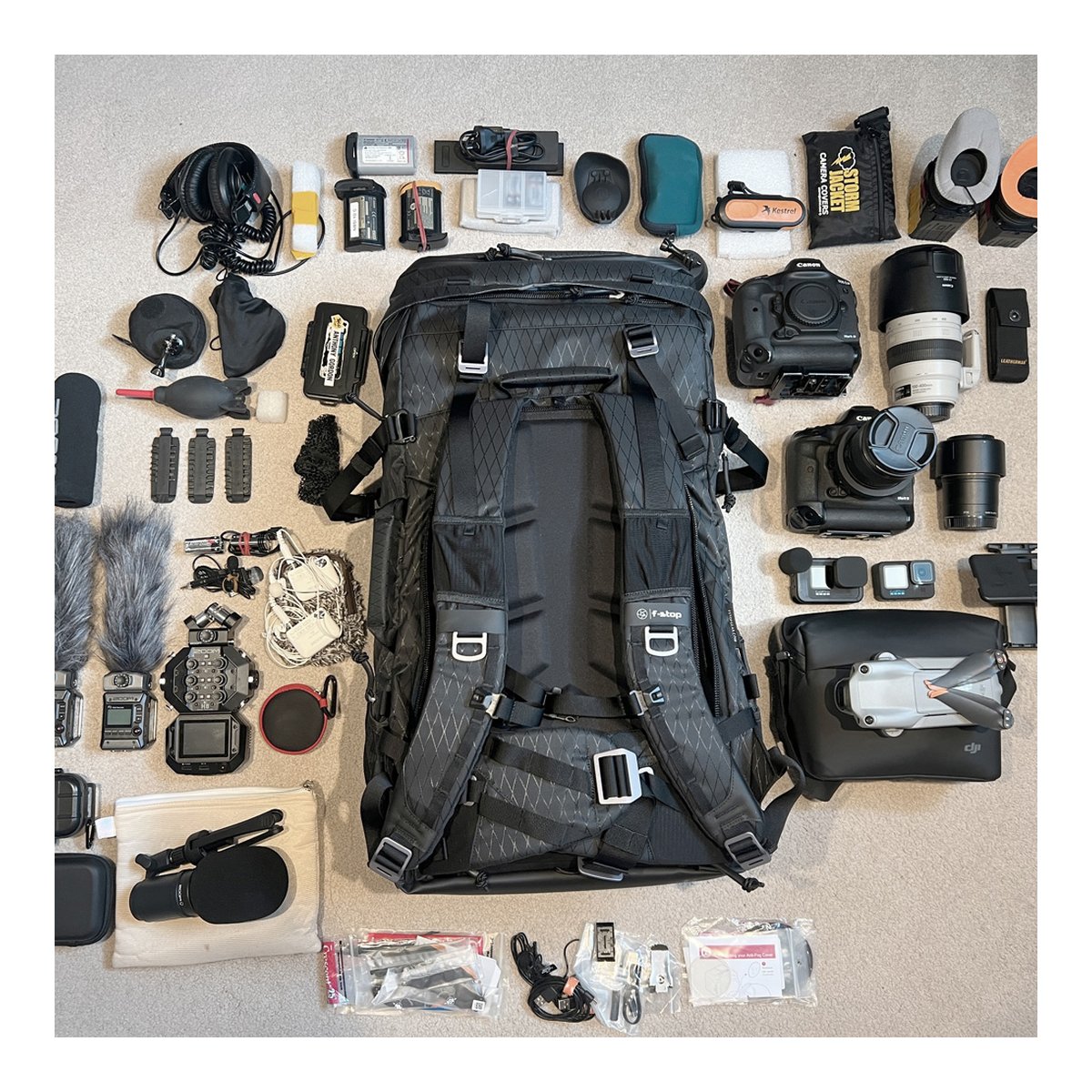 F-Stop DuraDiamond Shinn - Anthrazit - Lieferumfang: Komplettes Foto-, Video-, Audio-Equipment, Drohne und Zubehör ausgelegt um Kamerarucksack.