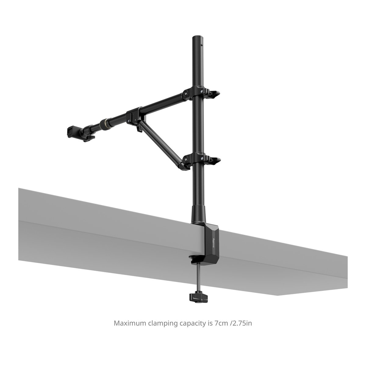 SmallRig 4304 Desktop Overhead Photogr. / Live Streaming Bracket - Anwendungsbeispiel: Klemmarm an Tischplatte befestigt, zeigt die Klemmfunktion und den verstellbaren Arm.