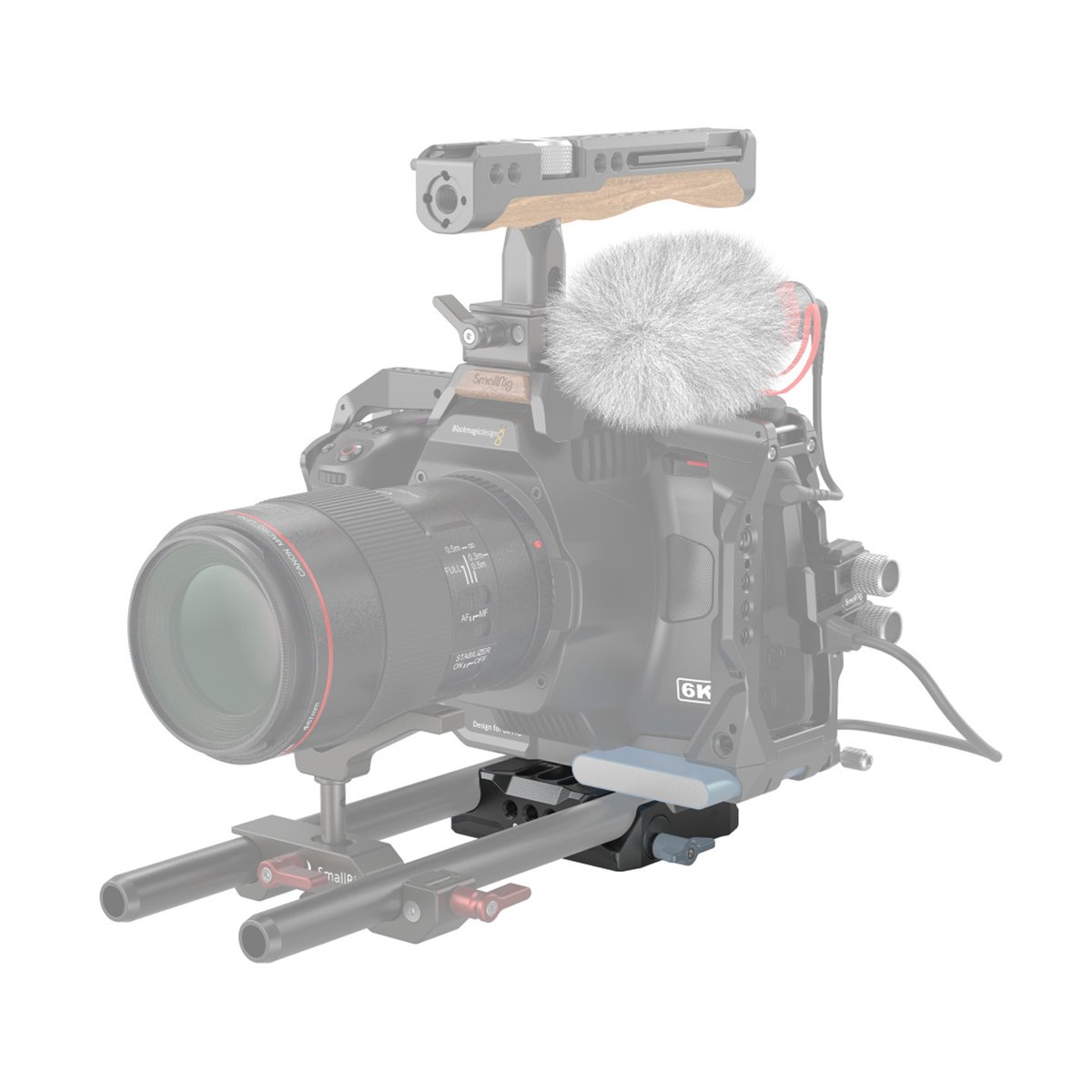 SmallRig 3357 Universal LWS Basisplatte mit doppelter 15 mm Stangenklemme - Anwendungsbeispiel eines kompletten Kamera-Rigs mit Objektiv, Mikrofon, Top-Griff und Rod-System.