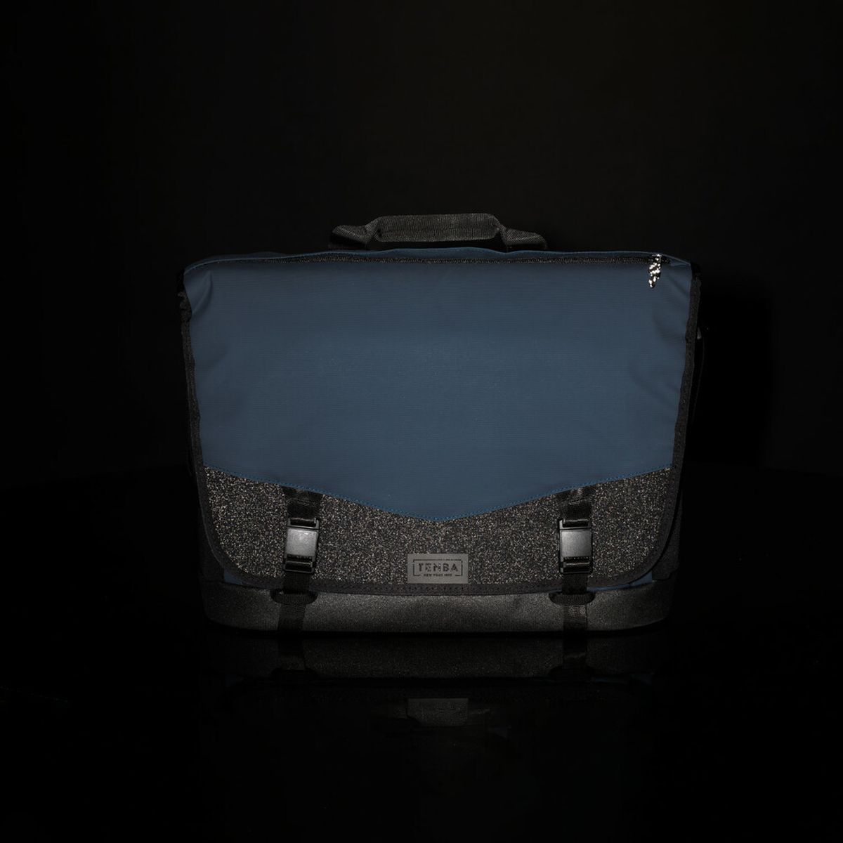 Tenba DNA 16 Slim Messanger Tasche Blau