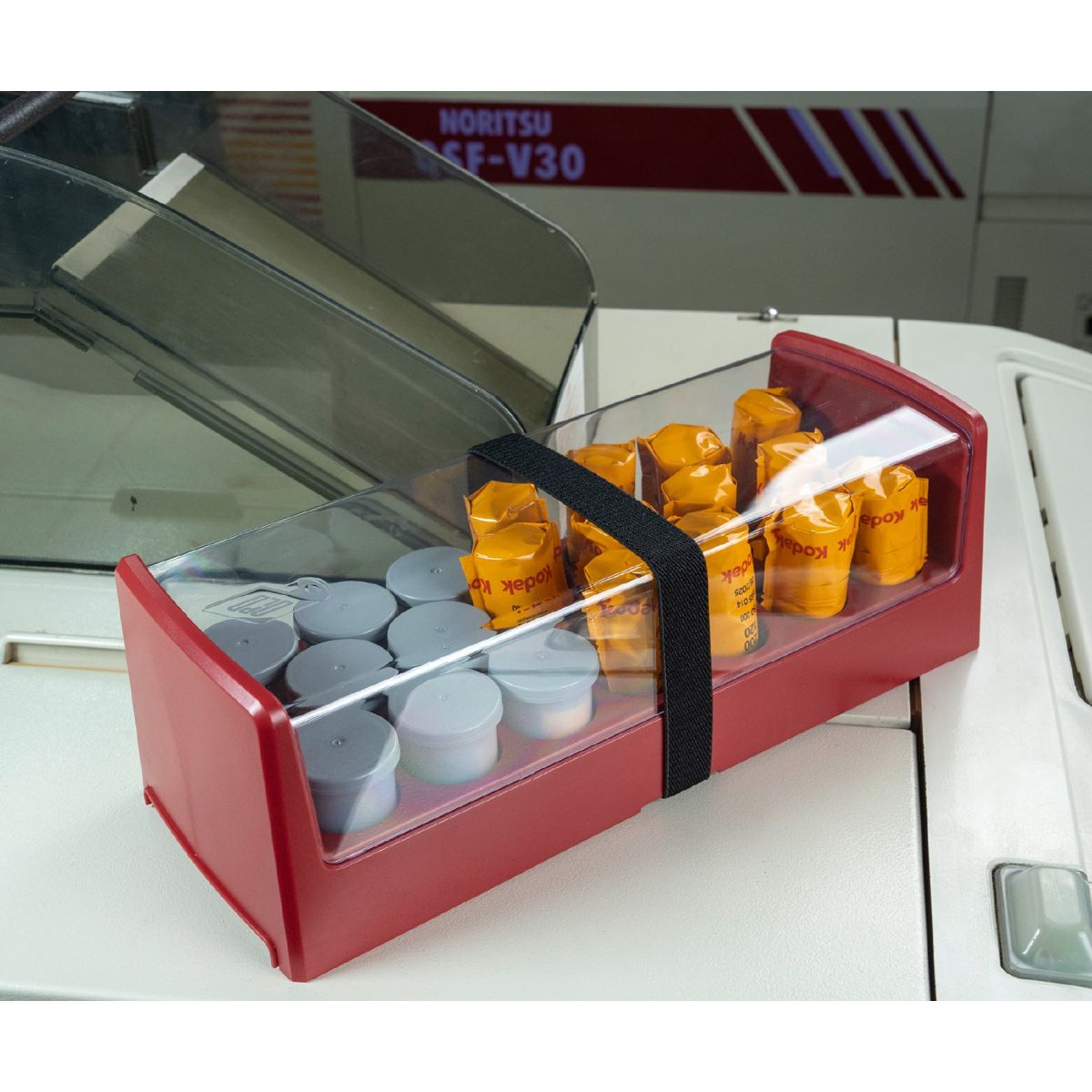 Optik Oldschool Film Rack Rot