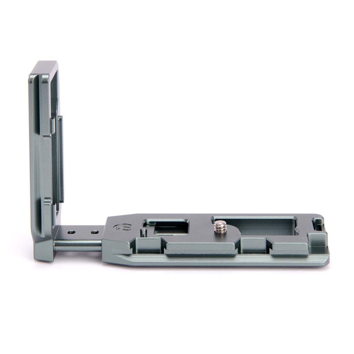 3_legged_thing_gracy_dedicated_l_bracket_grijs_-_voor_fuji_gfx_100s_50s_ii_050353970673