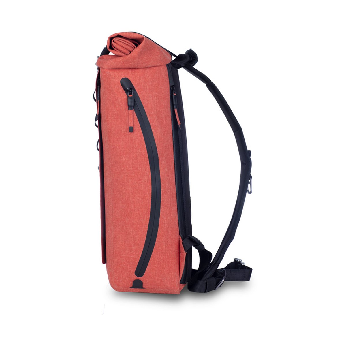 F-Stop DYOTA 11 Rooibos Tea (gebranntes orange) - Seitenansicht des roten Roll-Top-Rucksacks mit vertikalem Reißverschluss.