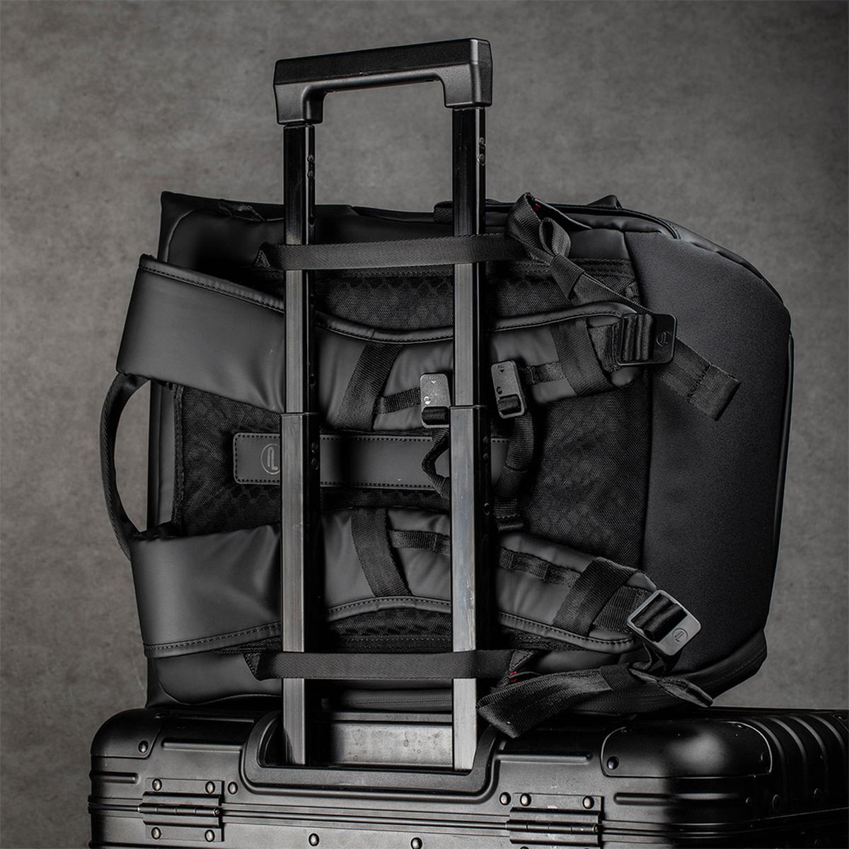 pgytech_onego_air_backpack_20lobsidian_black_050253971019