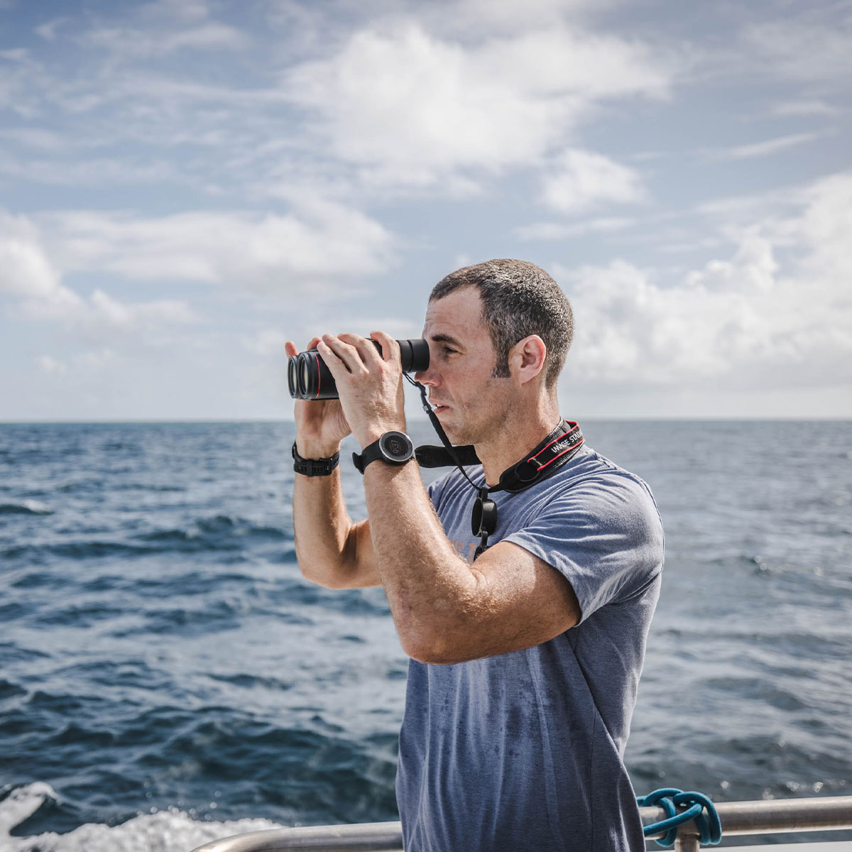 Canon 18 X 50 IS AW Canon 18 X 50 IS AW