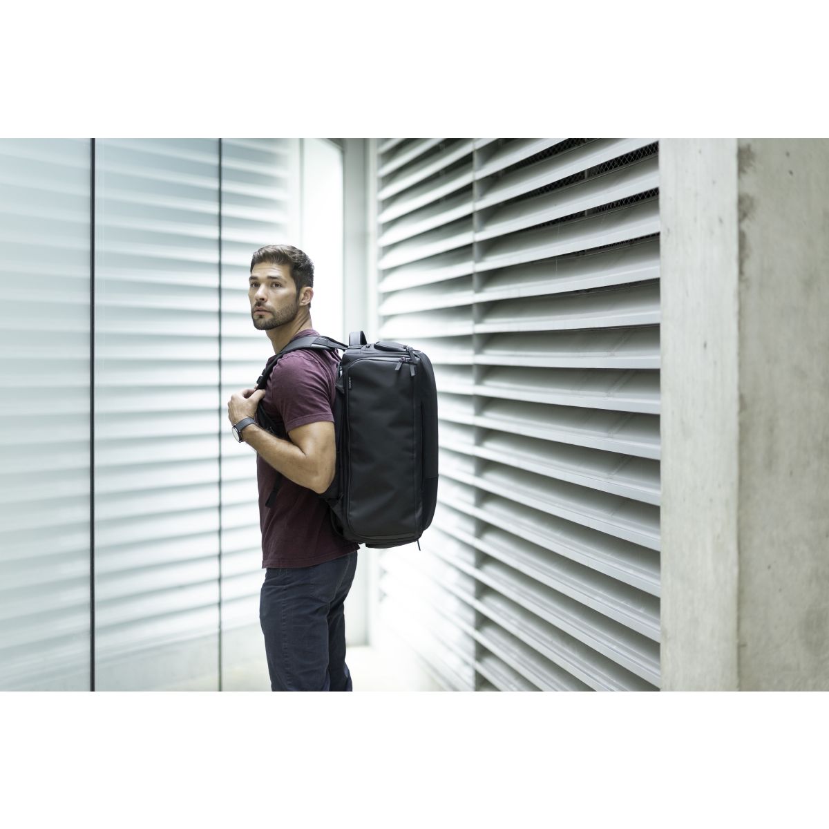 Gomatic 40L Travel Bag V2