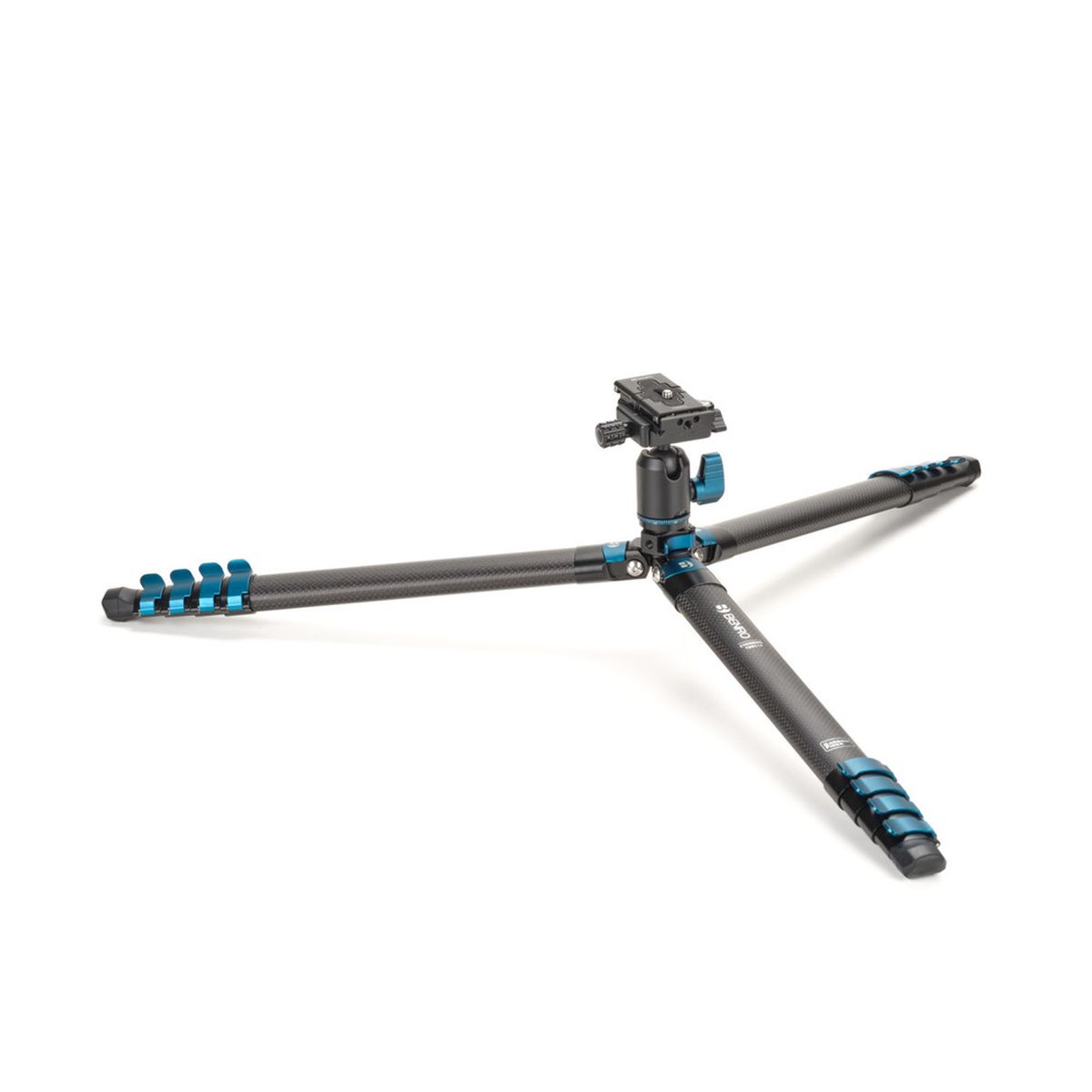 Benro Blackbird CF 1 Series 5 Sektionen Stativ mit N00P Head Gesamtansicht Beine