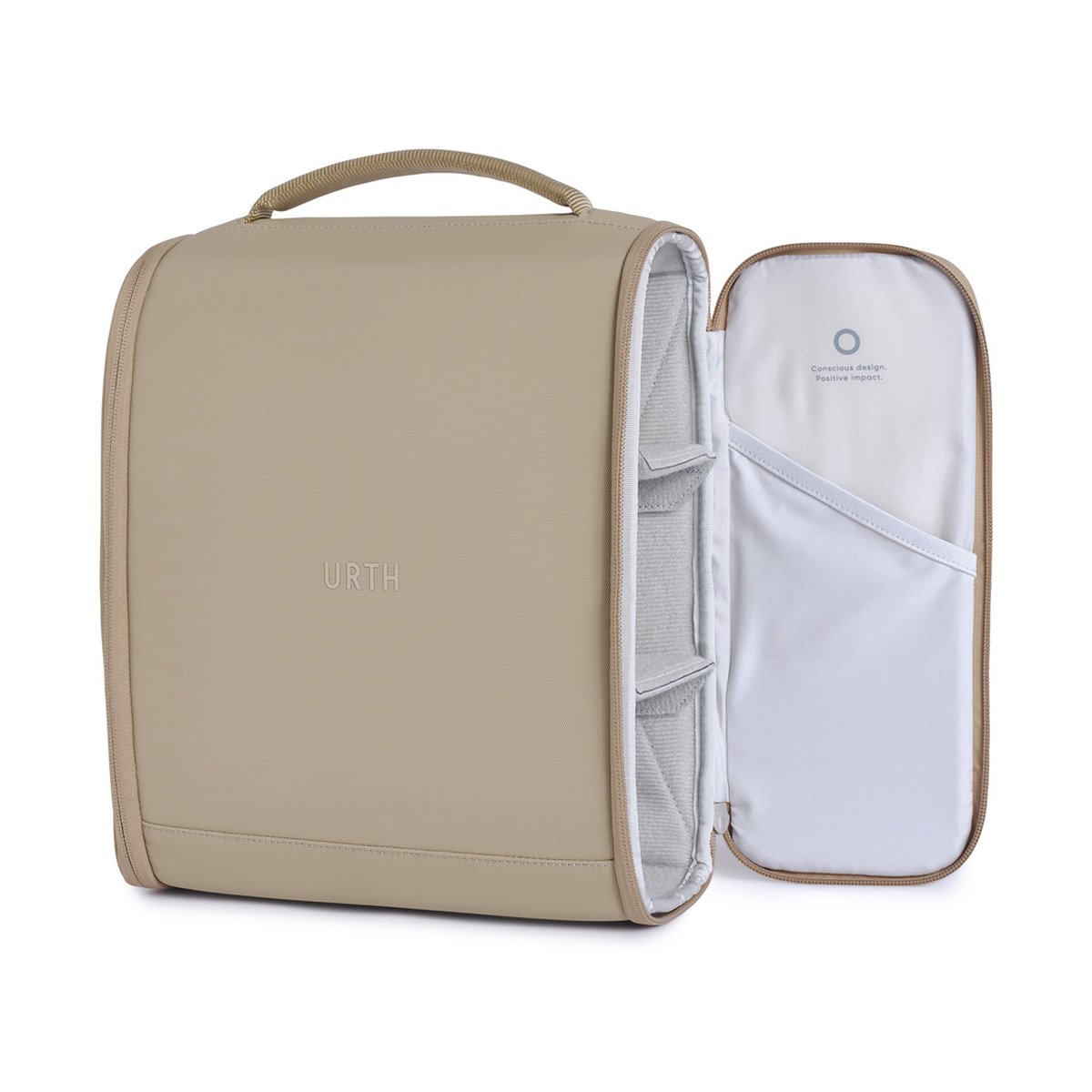 Urth Norite Camera Insert (Beige) - Geöffnete beigefarbene URTH Tasche mit Inneneinteilung