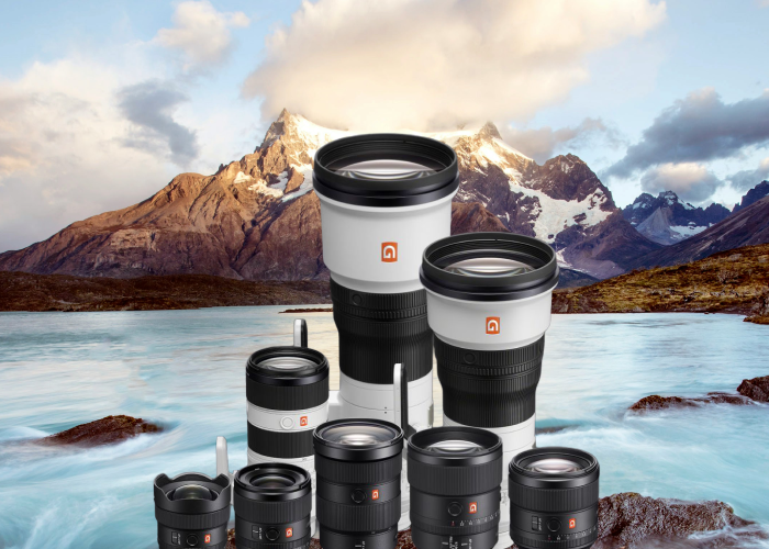 Sony Objektive im Überblick – G Master, G und Standard E-Mount Linsen für jede Situation Auswahl an Sony E-Mount Objektiven der G Master Serie vor Berglandschaft