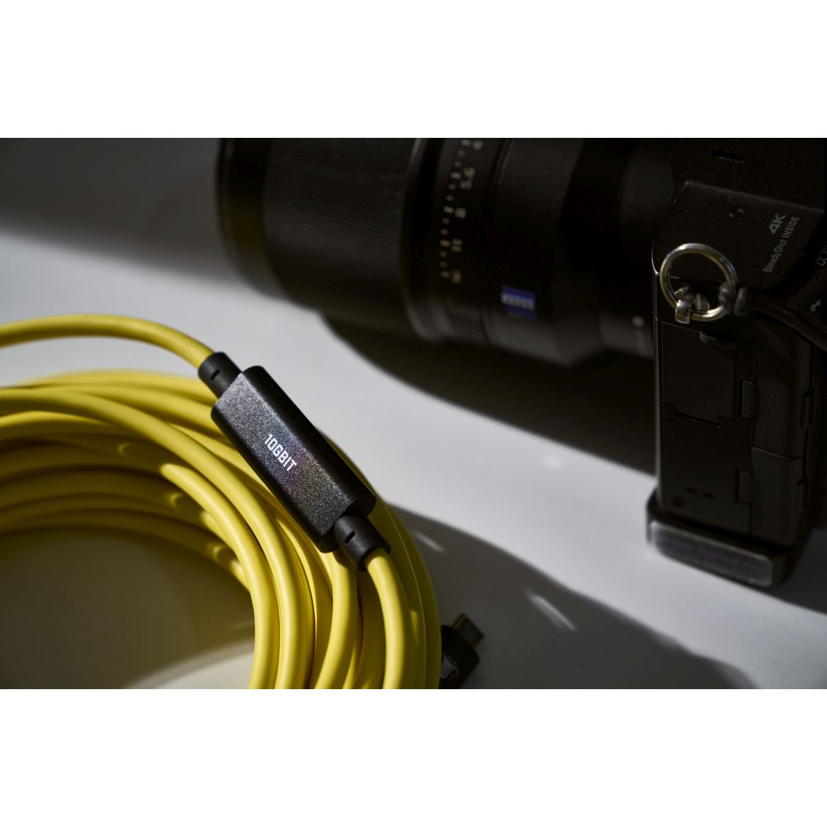 CobraTether USB-C zu USB-C (90°) 10 Gbit/s 10m  Gelb
