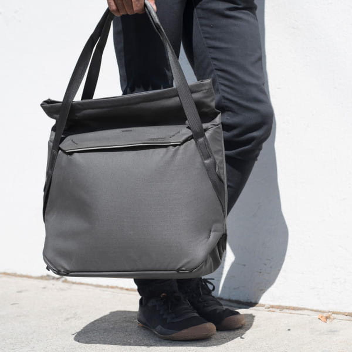 Peak Design Everyday Tote V2 15 Liter - Black (Schwarz)