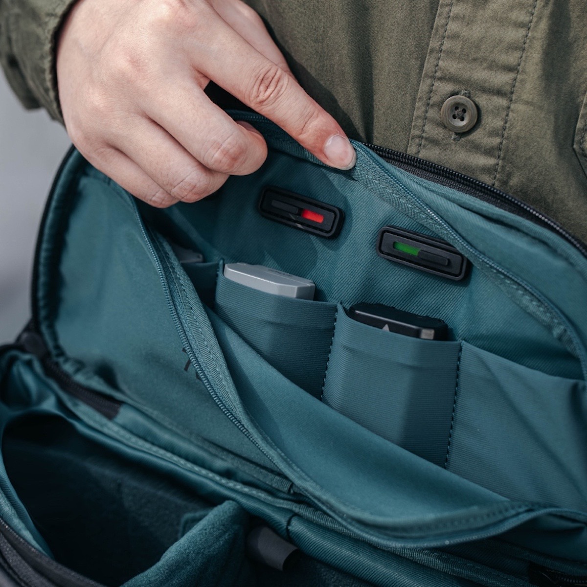 PGYTech OneMo Sling 11L Grey Camo