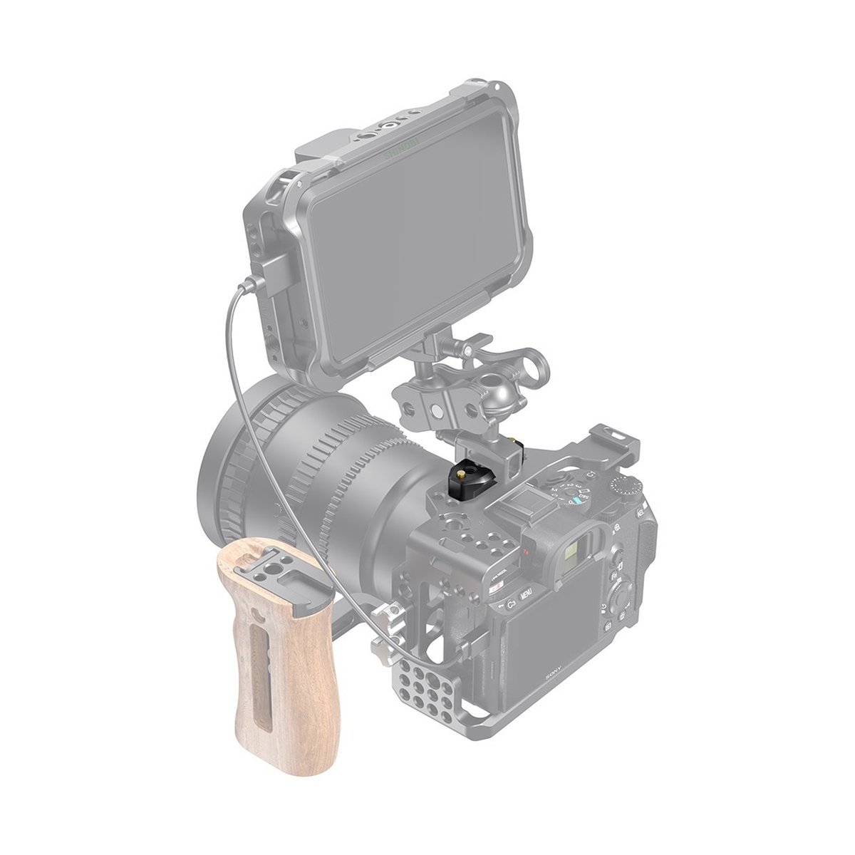 SmallRig 2521B NATO-Schiene mit Arri Locating - Anwendungsbeispiel: Kamera-Rig mit externem Monitor, seitlichem Holzgriff und Montagezubehör.