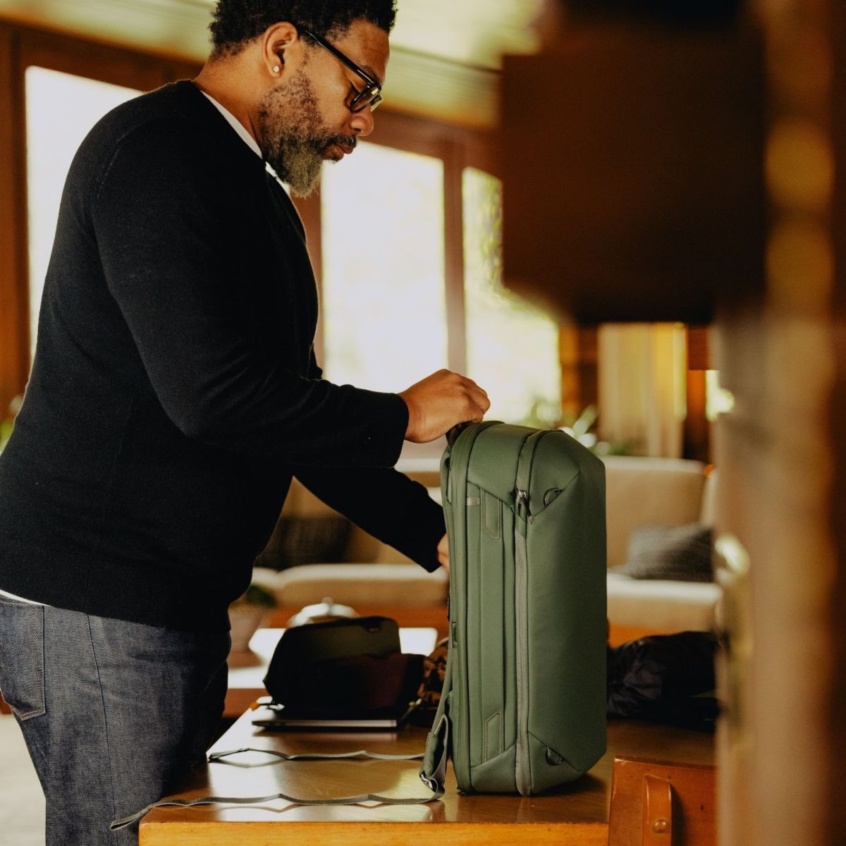 Peak Design Travel Backpack 20L Sage Anwendungsbeispiel