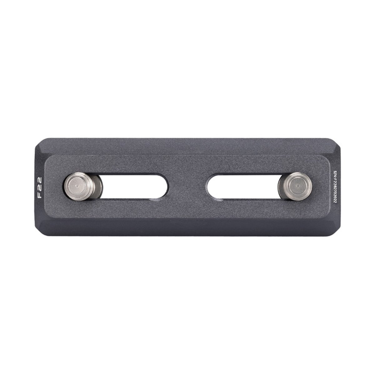 Falcam F22 Five-position Quick Release Plate 2538 - Frontansicht der grauen F22 Montageplatte mit zwei Langlöchern und Befestigungsschrauben.