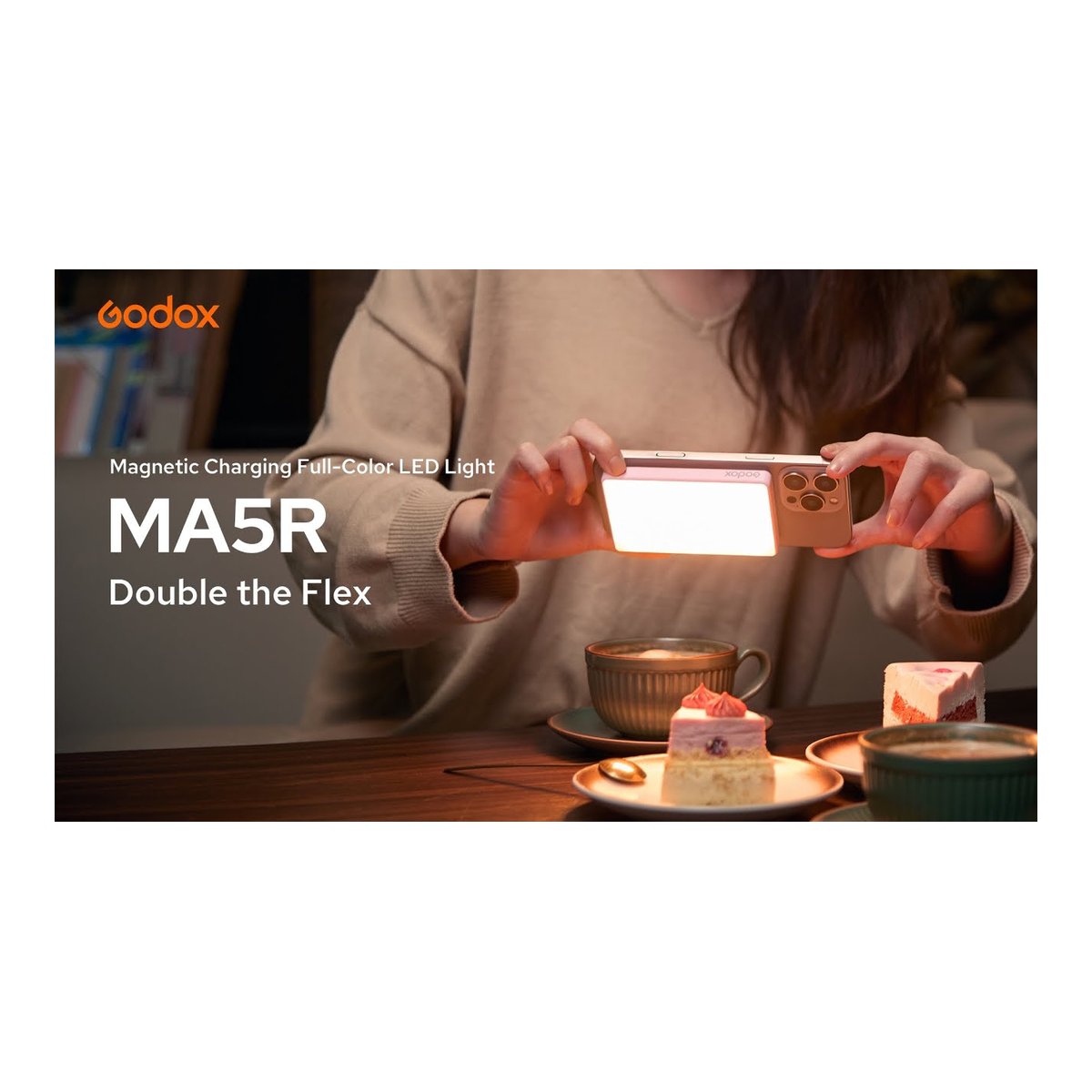 Godox MA5R Mobile Power Bank&RGB LED Light Rood
