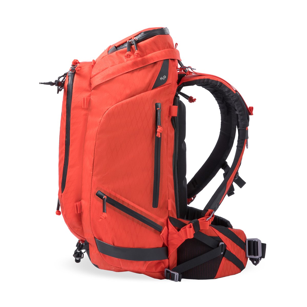 F-Stop DuraDiamond Tilopa Bundle - Magma - Seitenansicht des orangefarbenen Rucksacks