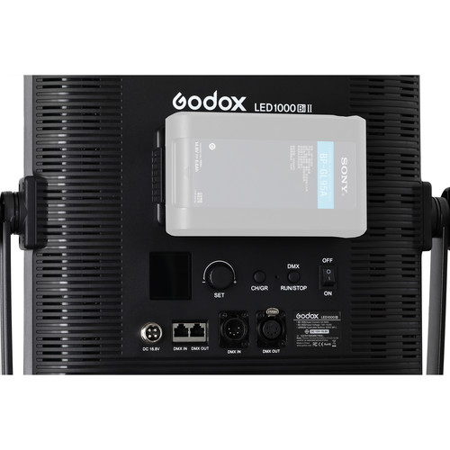 Godox LED 1000BI MKII Bi-Color DMX LED mit Barndoors