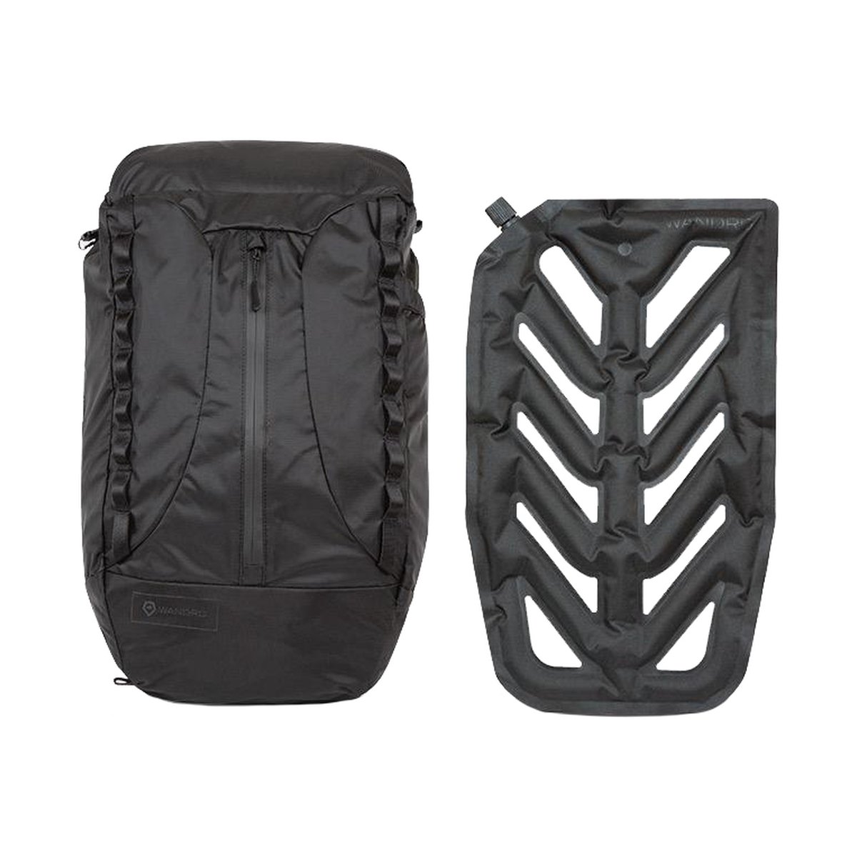 WANDRD VEER 18 - BLACK - Lieferumfang: Schwarzer Rucksack und schwarzes aufblasbares Polster