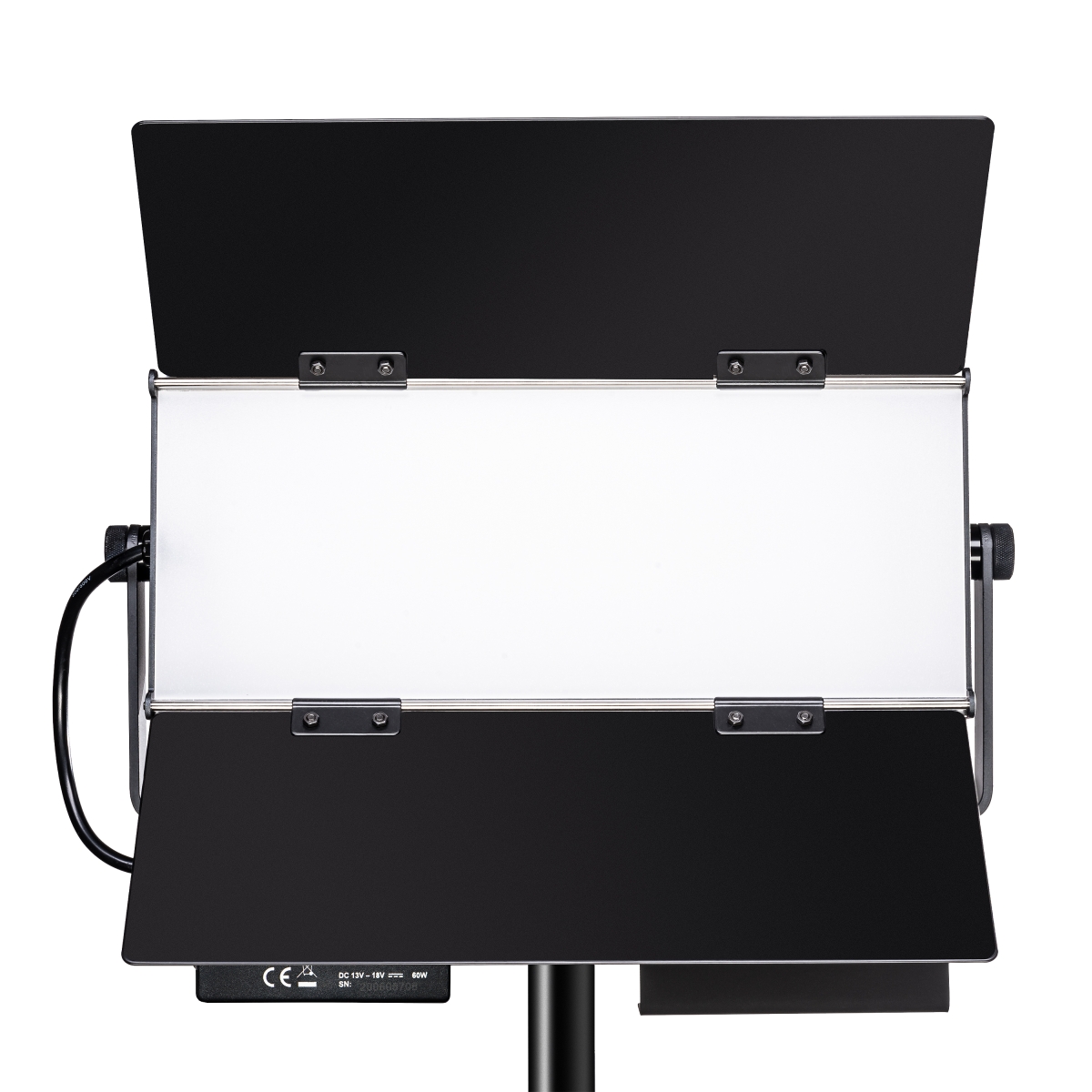 Walimex pro LED Sirius 160 Daylight 65W - Set inkl. Stativ 2,6 m