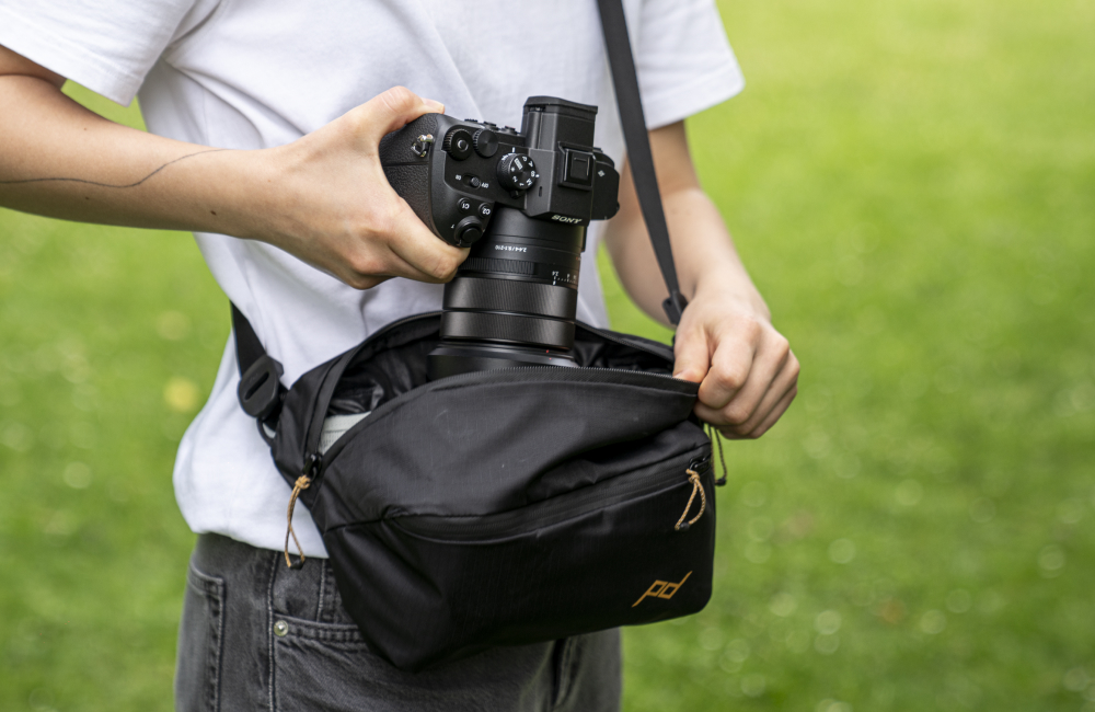 Sony RX10 V Bridgekamera kompaktes Gehäuse
