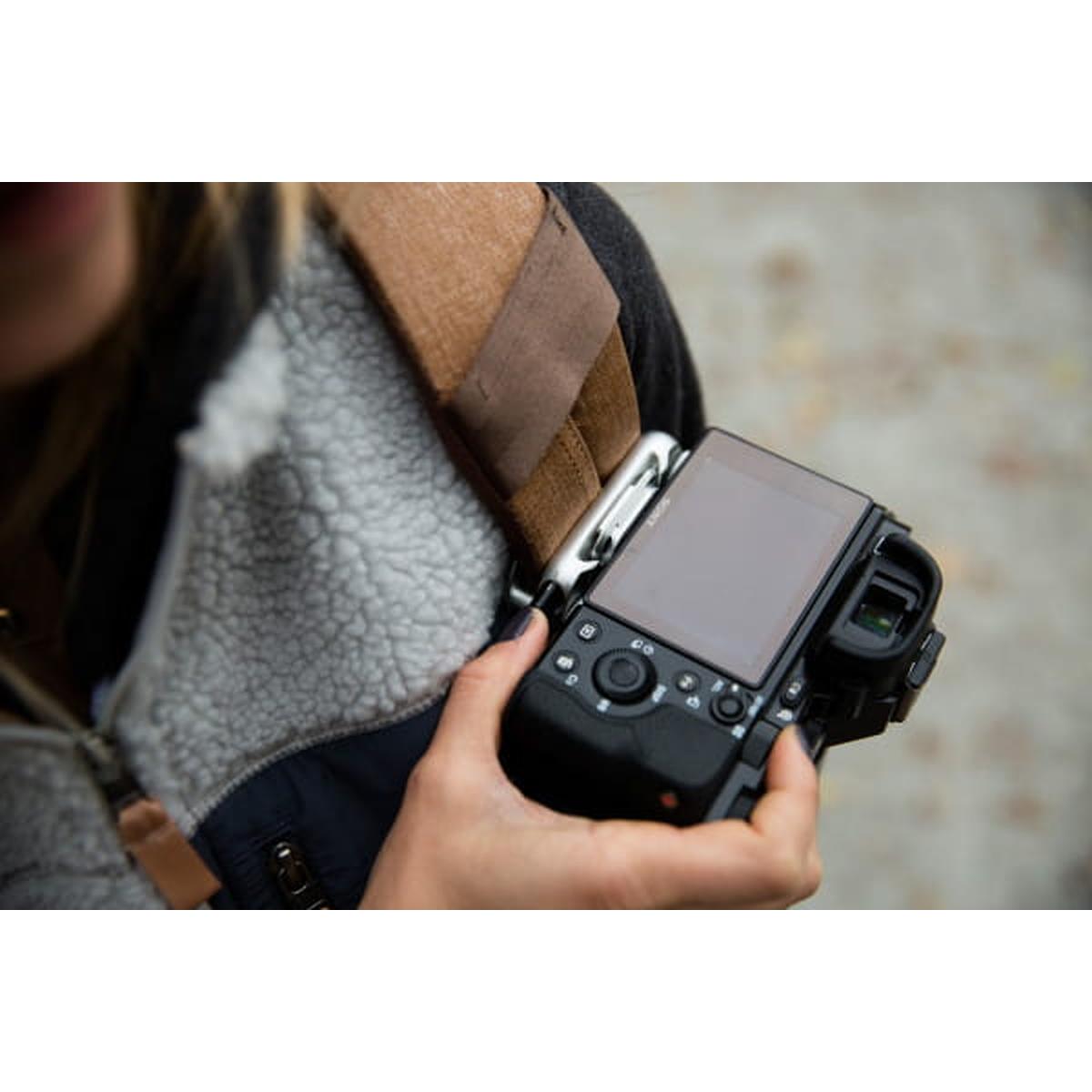 Peak Design Capture Clip v3 inkl. Standard Plate - Silver (Silberfarben) - Kameraclip zum Tragen von