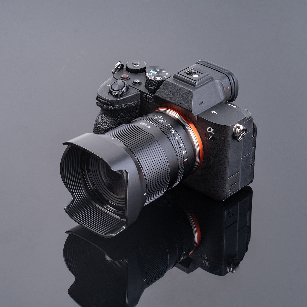 TTArtisan 75mm f/2 AF für Sony E (Vollformat)