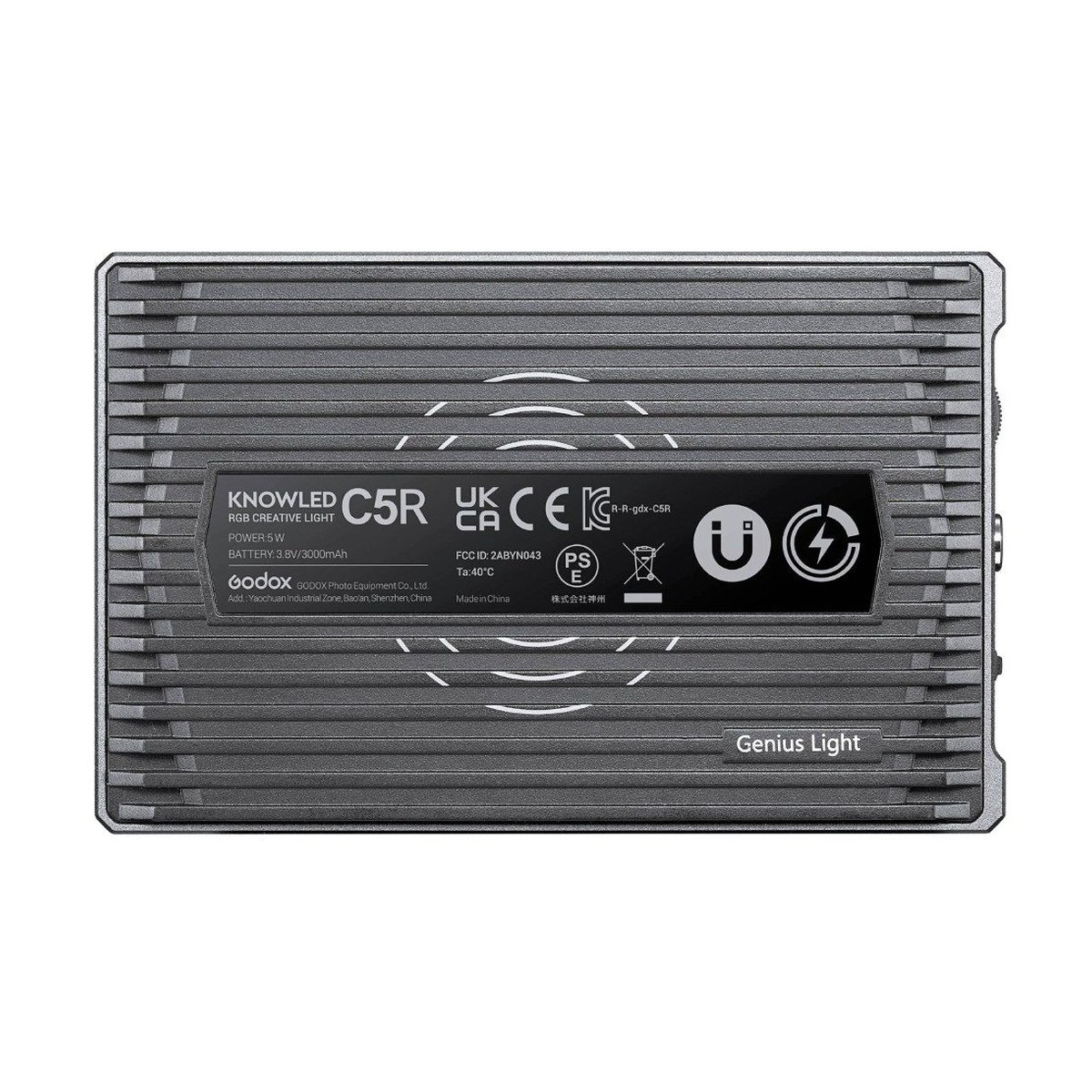 Godox C5R-K8 Mobile RGB LED 8 Light Kit with Charging Case - Rückseite Knowled C5R RGB-Licht mit Produktdaten und Zertifizierungslogos.