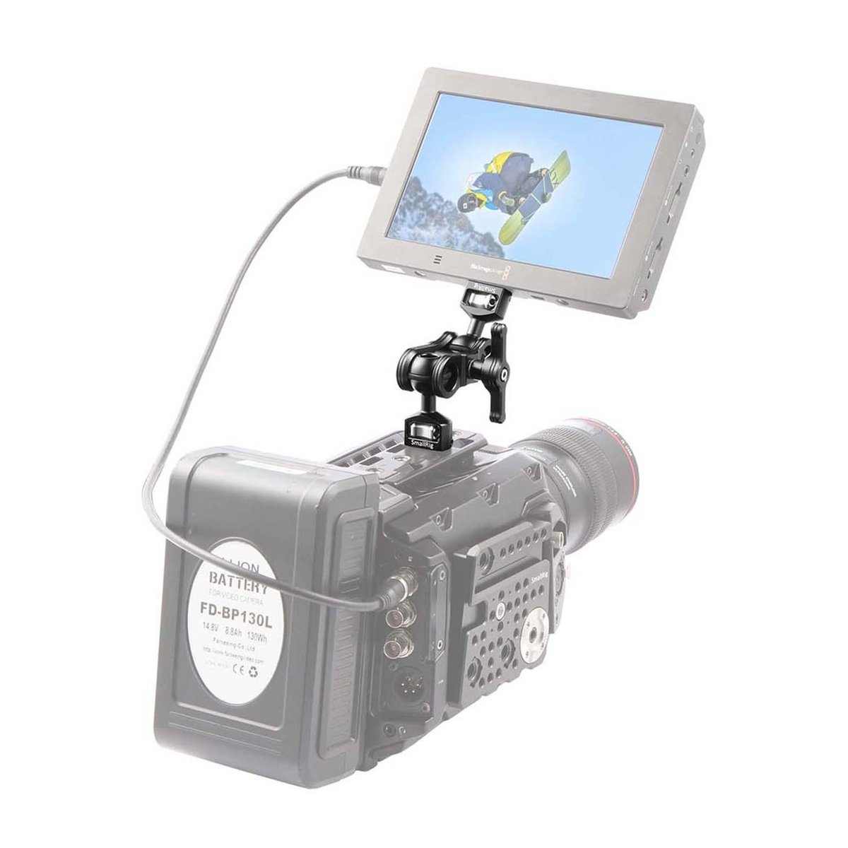 SmallRig 2070B Gelenkarm mit 1/4" Schrauben und Doppel-Ballheads - Anwendungsbeispiel: Monitorhalterung auf Kamera mit externer Batterie